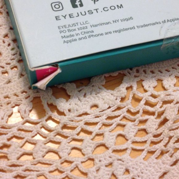 Blue Light Blocking Screen Protector, iphone - Picture 7 of 8